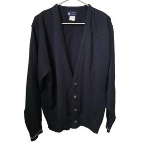PROFESSIONAL APPAREL Men’s Black Gray Striped V-neck Four Button Cardigan